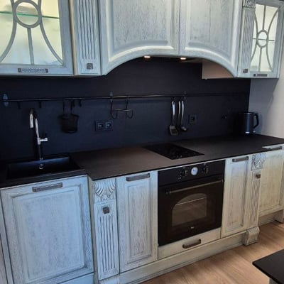 Vermietung einer hellen 2-Zimmer-Wohnung im Komplex Azur Panorama, Varna, Bulgarien